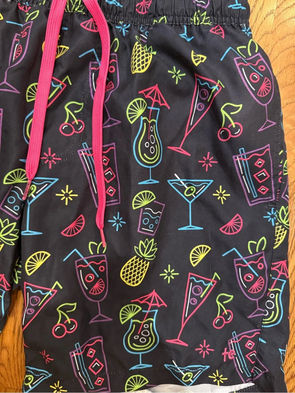 Tipsy Elves bold cocktail